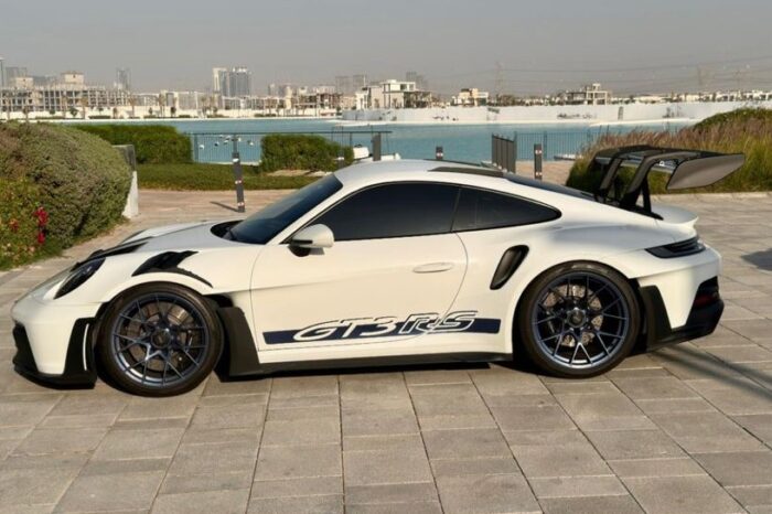 Porsche 911 GT3 RS White Blue – Sports Car Rental Dubai