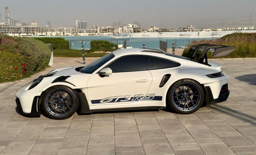 Porsche 911 GT3 RS White Blue – Sports Car Rental Dubai
