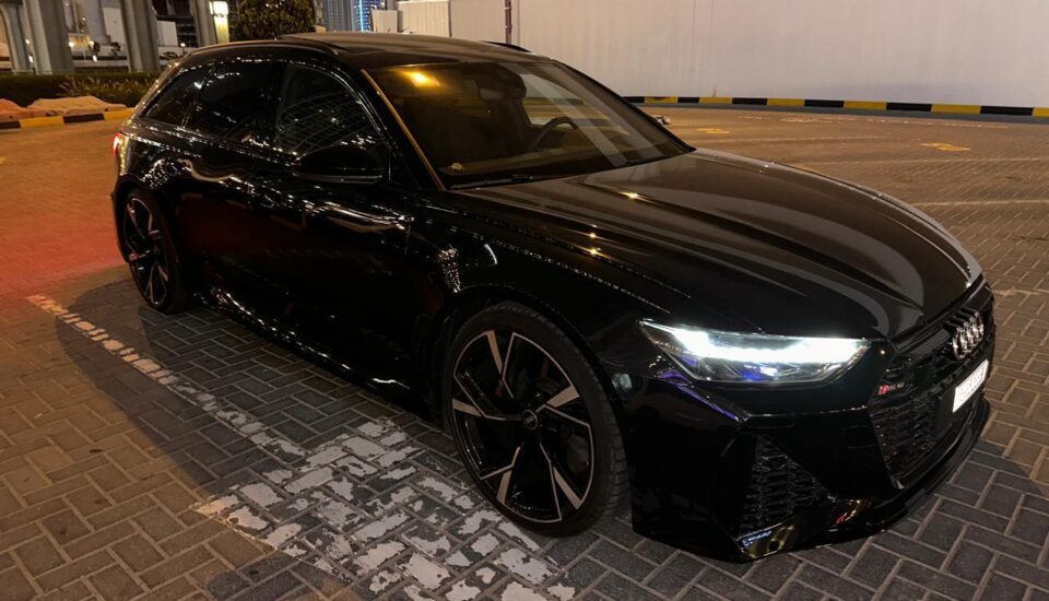 Audi RS6 Black – Luxury Car Rental Dubai